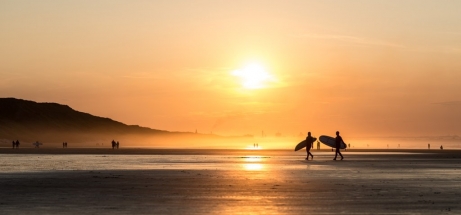 Saltburn_surfers_at_sunset_-_Colin_Carter